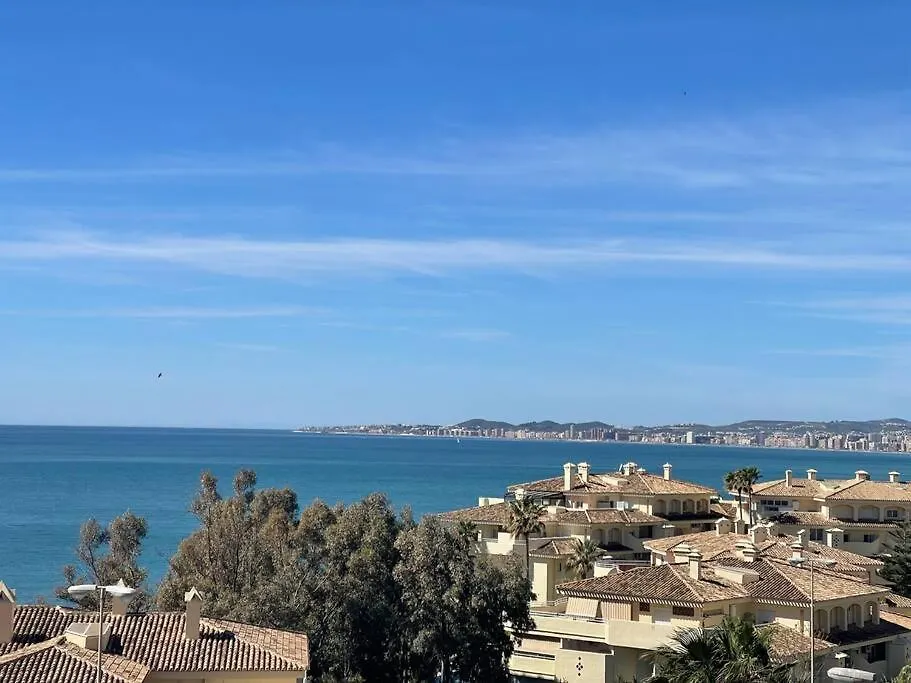 Apartment With Beautiful Sea View Benalmádena Spanje